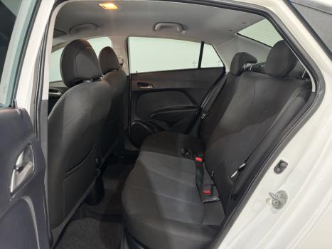 HYUNDAI HB 20 Sedan 1.6 16V 4P FLEX COMFORT PLUS, Foto 5