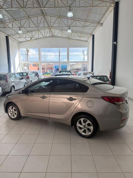 HYUNDAI HB 20 Sedan 1.6 16V 4P FLEX COMFORT PLUS AUTOMTICO, Foto 10
