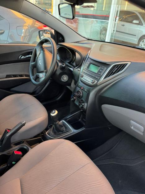 HYUNDAI HB 20 Sedan 1.6 16V 4P FLEX COMFORT PLUS, Foto 9