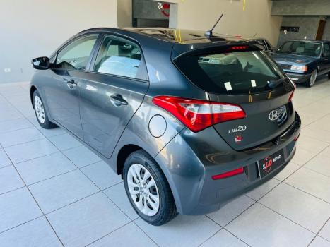 HYUNDAI HB 20 Sedan 1.0 12V 4P FLEX COMFORT PLUS, Foto 7