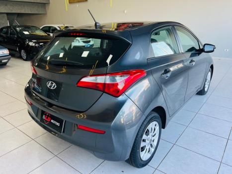 HYUNDAI HB 20 Sedan 1.0 12V 4P FLEX COMFORT PLUS, Foto 9