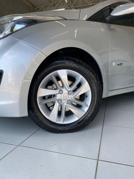 HYUNDAI HB 20 Sedan 1.6 16V 4P FLEX PREMIUM, Foto 9