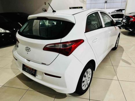HYUNDAI HB 20 Sedan 1.0 12V 4P FLEX COMFORT PLUS TURBO, Foto 5