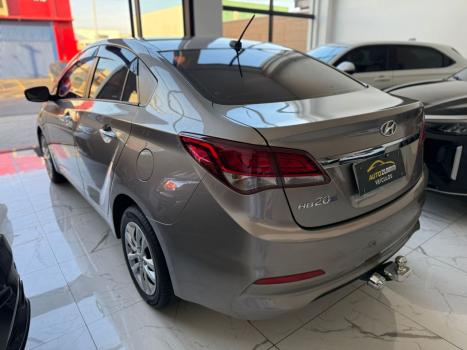 HYUNDAI HB 20 Sedan 1.0 12V 4P FLEX COMFORT PLUS, Foto 4