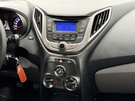 HYUNDAI HB 20 Sedan 1.6 16V 4P FLEX COMFORT PLUS, Foto 10