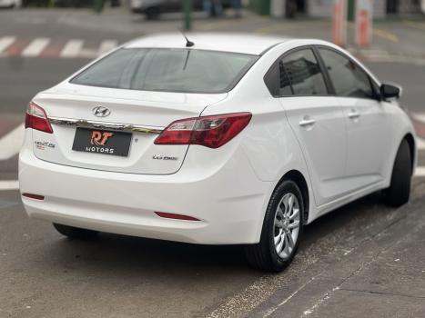 HYUNDAI HB 20 Sedan 1.6 16V 4P FLEX COMFORT STYLE, Foto 3