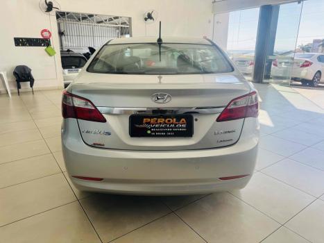 HYUNDAI HB 20 Sedan 1.6 16V 4P FLEX PREMIUM AUTOMTICO, Foto 4