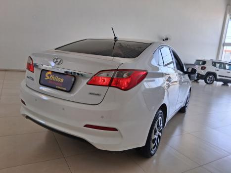 HYUNDAI HB 20 Sedan 1.6 16V 4P FLEX COMFORT PLUS AUTOMTICO, Foto 5