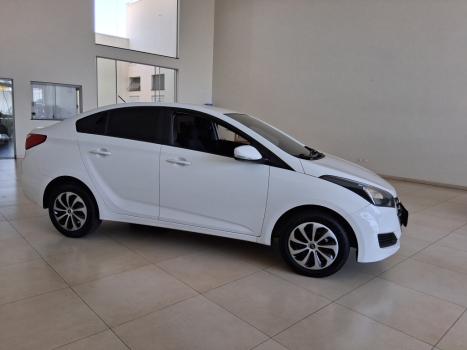 HYUNDAI HB 20 Sedan 1.6 16V 4P FLEX COMFORT PLUS AUTOMTICO, Foto 10