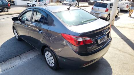 HYUNDAI HB 20 Sedan 1.6 16V 4P FLEX COMFORT PLUS, Foto 6