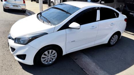 HYUNDAI HB 20 Sedan 1.6 16V 4P FLEX COMFORT PLUS, Foto 3
