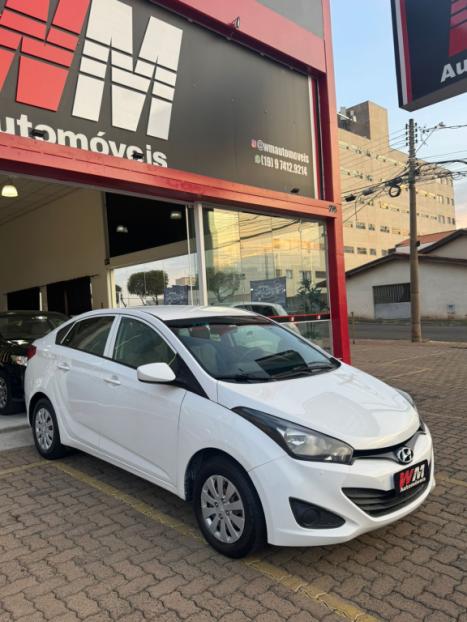 HYUNDAI HB 20 Sedan 1.0 12V 4P FLEX COMFORT PLUS, Foto 2