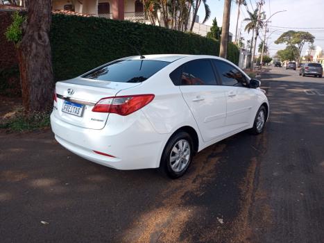 HYUNDAI HB 20 Sedan 1.6 16V 4P FLEX COMFORT PLUS, Foto 5
