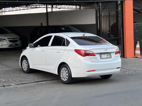 HYUNDAI HB 20 Sedan 1.6 16V 4P FLEX COMFORT PLUS, Foto 4