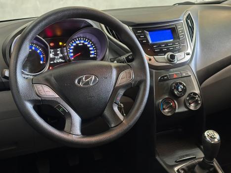 HYUNDAI HB 20 Sedan 1.6 16V 4P FLEX COMFORT PLUS, Foto 2
