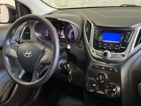 HYUNDAI HB 20 Sedan 1.6 16V 4P FLEX COMFORT PLUS, Foto 4