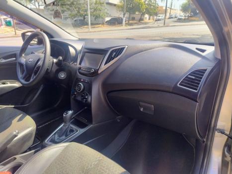 HYUNDAI HB 20 Sedan 1.6 16V 4P FLEX COMFORT COPA DO MUNDO AUTOMTICO, Foto 18