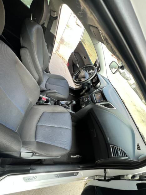 HYUNDAI HB 20 Sedan 1.6 16V 4P FLEX COMFORT PLUS AUTOMTICO, Foto 8
