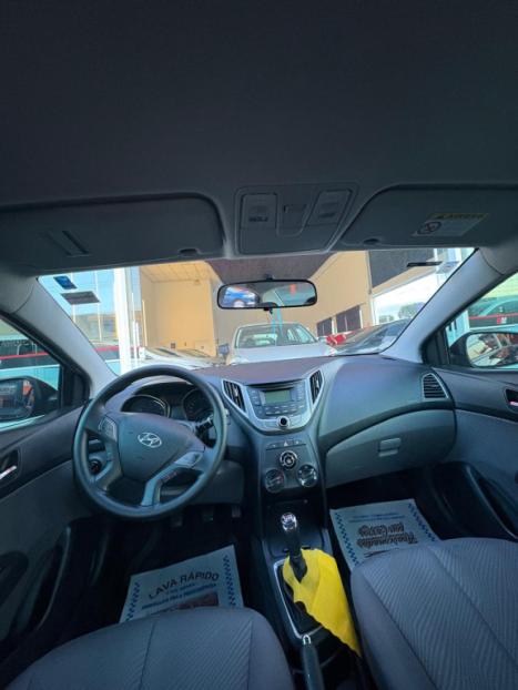 HYUNDAI HB 20 Sedan 1.6 16V 4P FLEX COMFORT PLUS, Foto 11