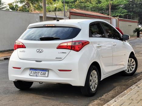 HYUNDAI HB 20 Sedan 1.6 16V 4P FLEX COMFORT PLUS AUTOMTICO, Foto 8