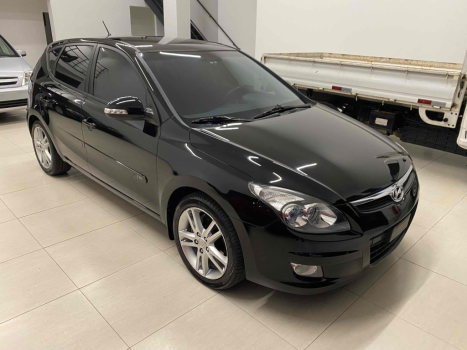 HYUNDAI I30 2.0 16V 4P, Foto 3