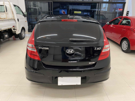 HYUNDAI I30 2.0 16V 4P, Foto 5