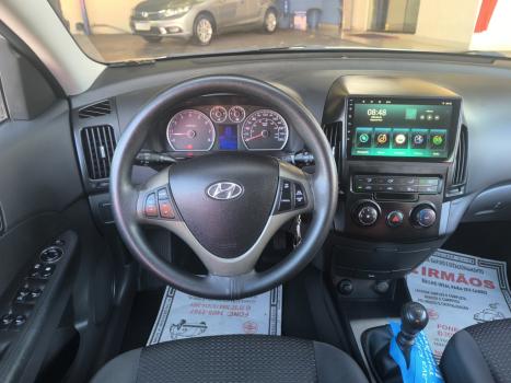 HYUNDAI I30 2.0 16V 4P GLS, Foto 11