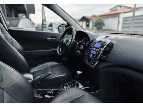 HYUNDAI I30 2.0 16V 4P AUTOMÁTICO, Foto 9