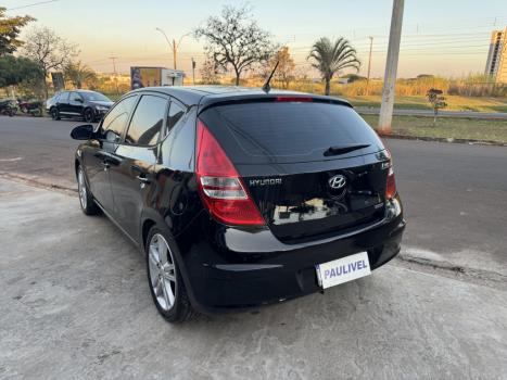 HYUNDAI I30 2.0 16V 4P, Foto 7