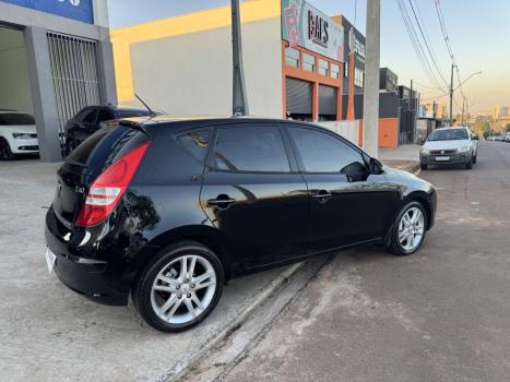 HYUNDAI I30 2.0 16V 4P, Foto 10