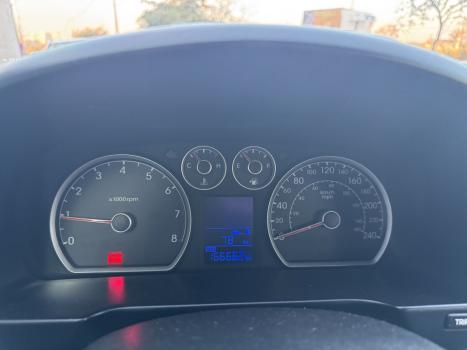 HYUNDAI I30 2.0 16V 4P, Foto 13