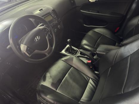 HYUNDAI I30 2.0 16V 4P, Foto 15
