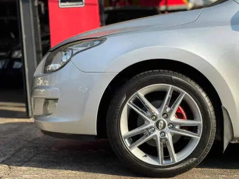 HYUNDAI I30 2.0 16V 4P AUTOMTICO, Foto 2