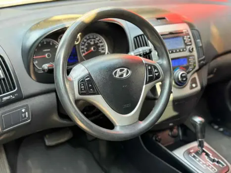 HYUNDAI I30 2.0 16V 4P AUTOMTICO, Foto 11