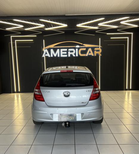 HYUNDAI I30 2.0 16V 4P AUTOMTICO, Foto 3