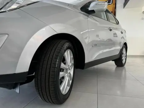 HYUNDAI IX35 2.0 16V 4P FLEX AUTOMTICO, Foto 11