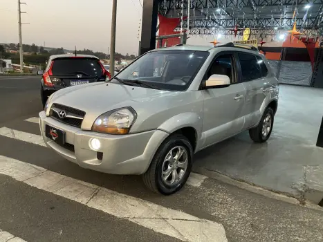 HYUNDAI Tucson 2.0 16V 4P GLS FLEX AUTOMTICO, Foto 2