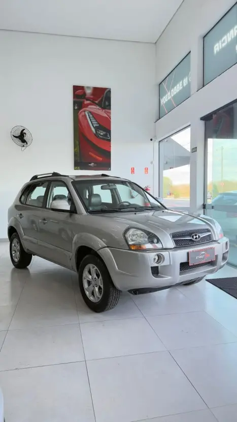 HYUNDAI Tucson 2.0 16V 4P GLS, Foto 3