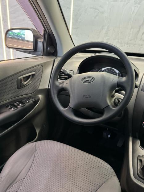 HYUNDAI Tucson 2.0 16V 4P GL, Foto 9