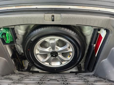 HYUNDAI Tucson 2.0 16V 4P GLS-B AUTOMTICO, Foto 9