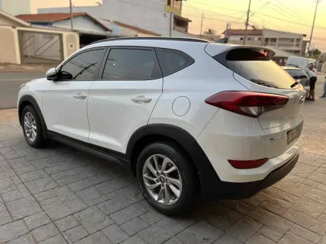 HYUNDAI Tucson , Foto 9