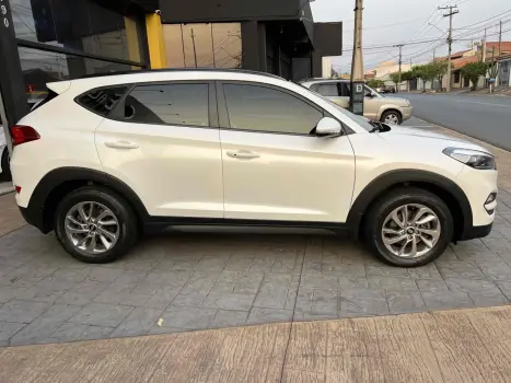 HYUNDAI Tucson , Foto 11