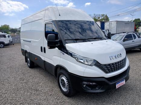 IVECO Daily 2.3 HPI DIESEL 30S13 CHASSI, Foto 1