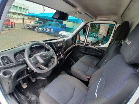 IVECO Daily 2.3 HPI DIESEL 30S13 CHASSI, Foto 3