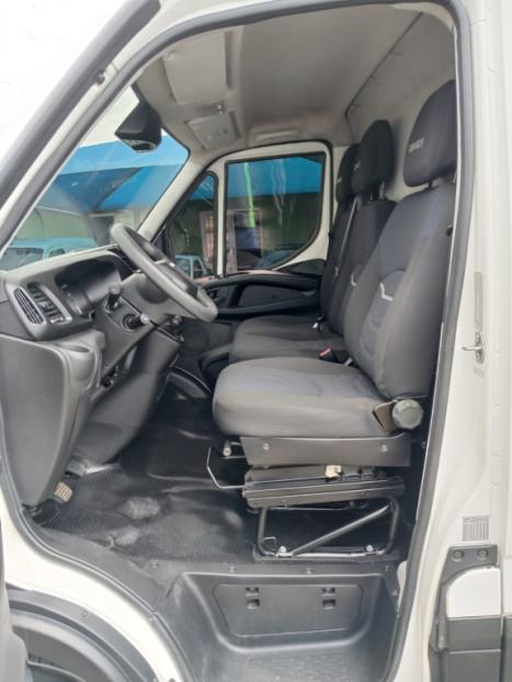 IVECO Daily 2.3 HPI DIESEL 30S13 CHASSI, Foto 14