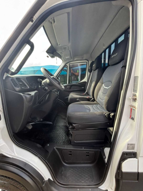 IVECO Daily 35-150 CABINE SIMPLES DIESEL, Foto 14