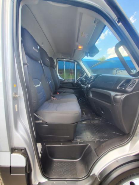 IVECO Daily 35-150 CABINE SIMPLES DIESEL, Foto 4