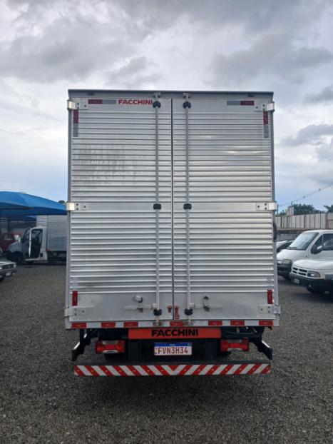 IVECO Daily 35-150 CABINE SIMPLES DIESEL, Foto 4