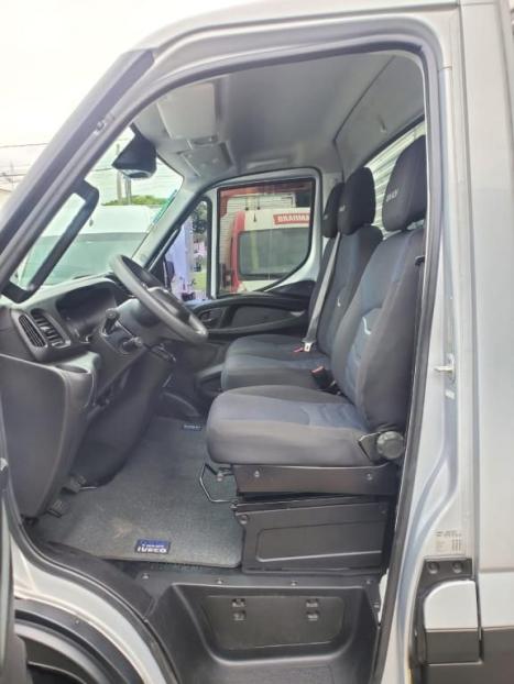 IVECO Daily 35-150 CABINE SIMPLES DIESEL, Foto 3