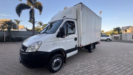 IVECO Daily 35S14 DIESEL CHASSI CABINE TURBO INTERCOOLER, Foto 3